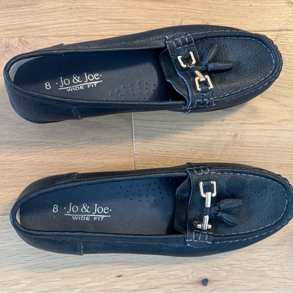 Jo & Joe Navy Loafers, Size UK 8 / US 10